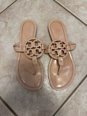 Tory Burch Patent Logo Thong Sandals in Nude Blush